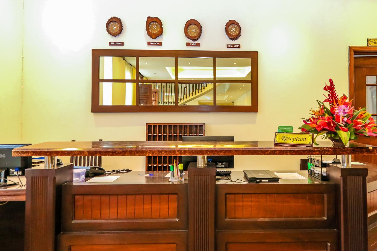 Oak Ray Regency Ξενοδοχείο Κάντι Εξωτερικό φωτογραφία